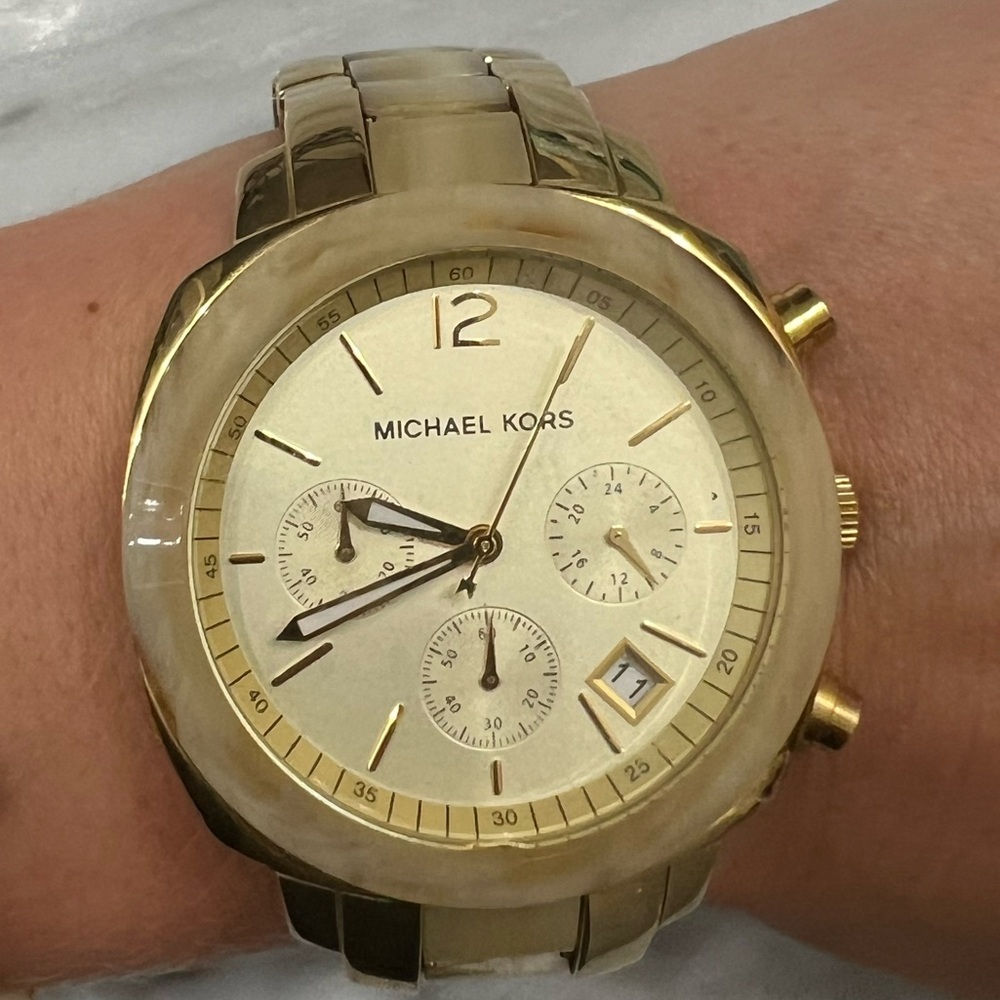 Michael kors watch